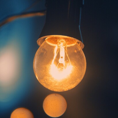 Il momento Eureka è una sinapsi che salta oltre la logica ordinaria e crea connessioni inedite