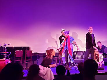 In the cultural landscape of Budapest, Hungary, Grund Színház stands out for its innovative approach to improvisational theatre and performer training