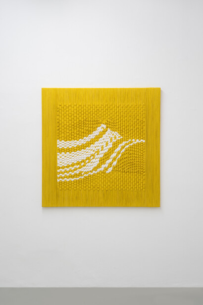 Sheila Hicks, My echo surrounds you, 2025. Cortesia dell’artista e della Galleria Massimo Minini