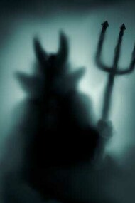 Cette figure inquiétante aux multiples visages