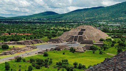 La Avenida de los Muertos y la Pirámide del Sol son parte de los principales atractivos en Teotihuacán, la Ciudad de los Dioses
