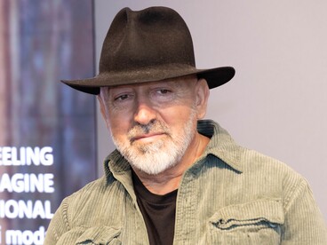 Andrea Galluzzo con Keeling alla Tavola Rotonda presso l’Unicredit Theatre della Fortezza da Basso di Firenze. Credits: Pitti Uomo 109