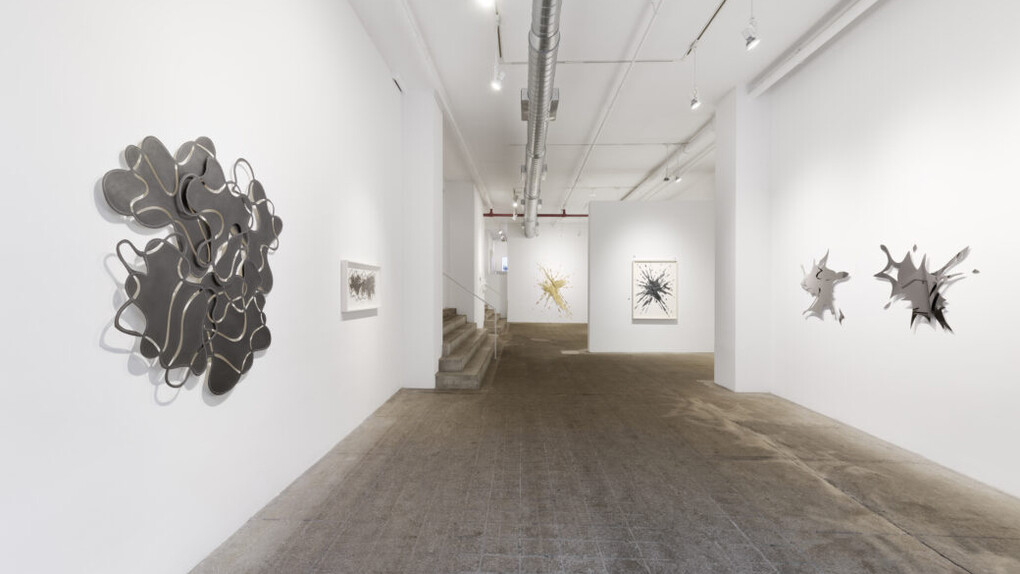 Andreas Kocks, Keep your eyes open, exhibition view. Courtesy of Winston Wächter Fine Art