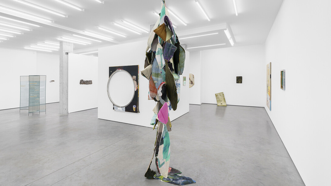 Hilde Overbergh, Try again, exhibition view. Courtesy of Whitehouse Gallery