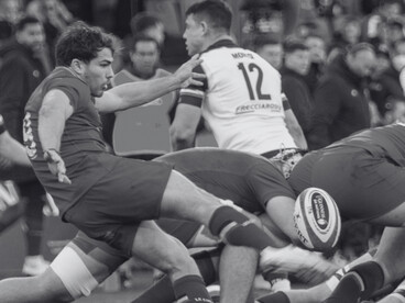 Chef d’orchestre des Bleus, Antoine Dupont impose le tempo face à l’Italie lors du Tournoi des Six Nations en 2023, symbole d’une génération capable d’allier maîtrise tactique et fulgurances décisives