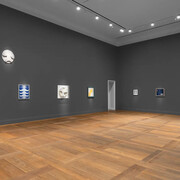 Sophie Taeuber-Arp, La règle des courbes (The rule of curves), exhibition view. Courtesy of Hauser and Wirth Gallery