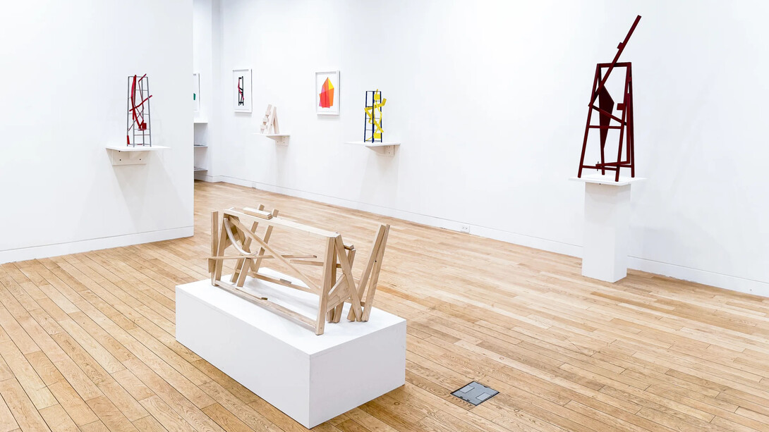 Willard Boepple, Paper, wood, and steel, exhibition view. Courtesy of Upsilon Gallery