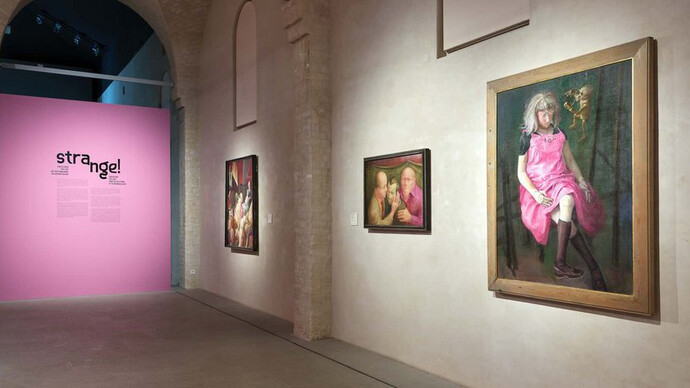 Various artists, Strange! Exhibition view. Courtesy of Sammlung Scharf-Gerstenberg