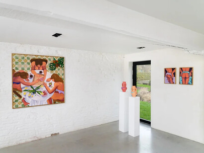 Vanessa Van Meerhaeghe, One size fits most, exhibition view. Courtesy of Verduyn Gallery
