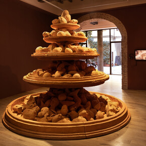 Levi van Veluw, Erosion of memory, exhibition view. Courtesy of the Secci Gallery