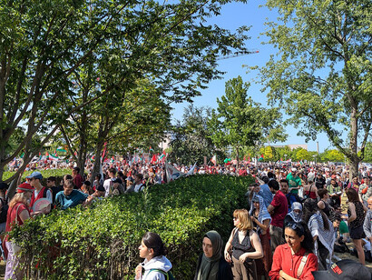 A peaceful pro-Palestine rally unfolds in Berlin on June 21, 2025