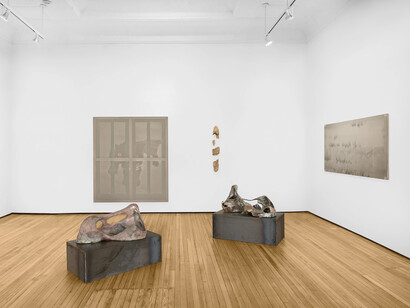 Various artists, To save and to destroy, exhibition view. Courtesy of Bank Gallery