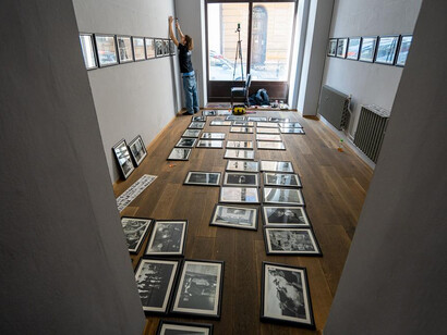 Daniel Šperl, Everydayness, exhibition view. Courtesy of Leica Gallery 