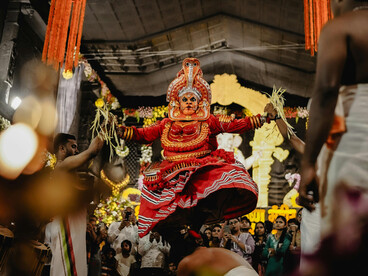 In Nagpur, Maharashtra, a vibrant Theyyam dance performance celebrates the rich cultural traditions of India
