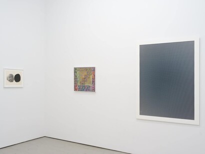 Various artists, Dot, exhibition view. Courtesy of Klaus von Nichtssagend Gallery