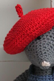 A crochet Parisian mouse
