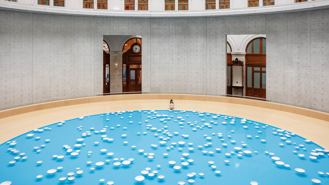 Céleste Boursier-Mougenot, vue d'exposition. Avec l'aimable autorisation de la Collection Pinault