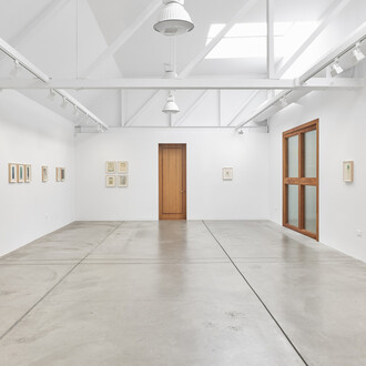 Barbara Stauffacher Solomon, Garden = grid = city, exhibition view. Courtesy of Anthony Meier 