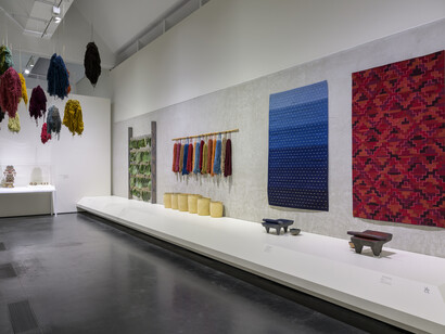 We live in painting. The nature of color in mesoamerican art, exhibition view. Courtesy of Los Angeles County Museum of Art (LACMA)
