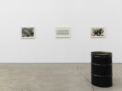 Bill Bollinger, I am gravity, exhibition view. Courtesy of Karma Gallery