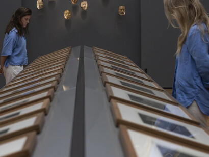 Fiona Tan, Monomania, exhibition view. Courtesy of Rijksmuseum