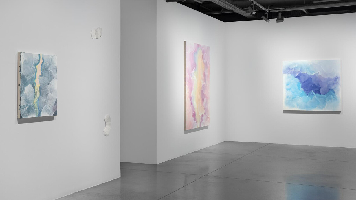 Çiğdem Aky, Santosha, exhibition view. Courtesy of Dirimart Pera