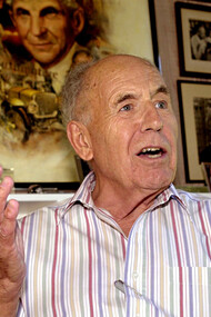 The writer Arthur Hailey 