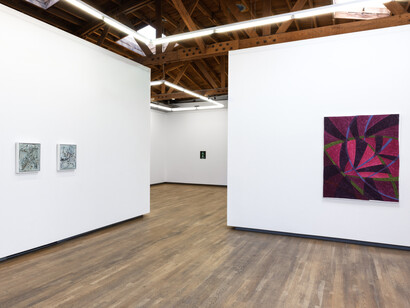 Various artists, Infinity’s edge, exhibition view. Courtesy of Nazarian / Curcio