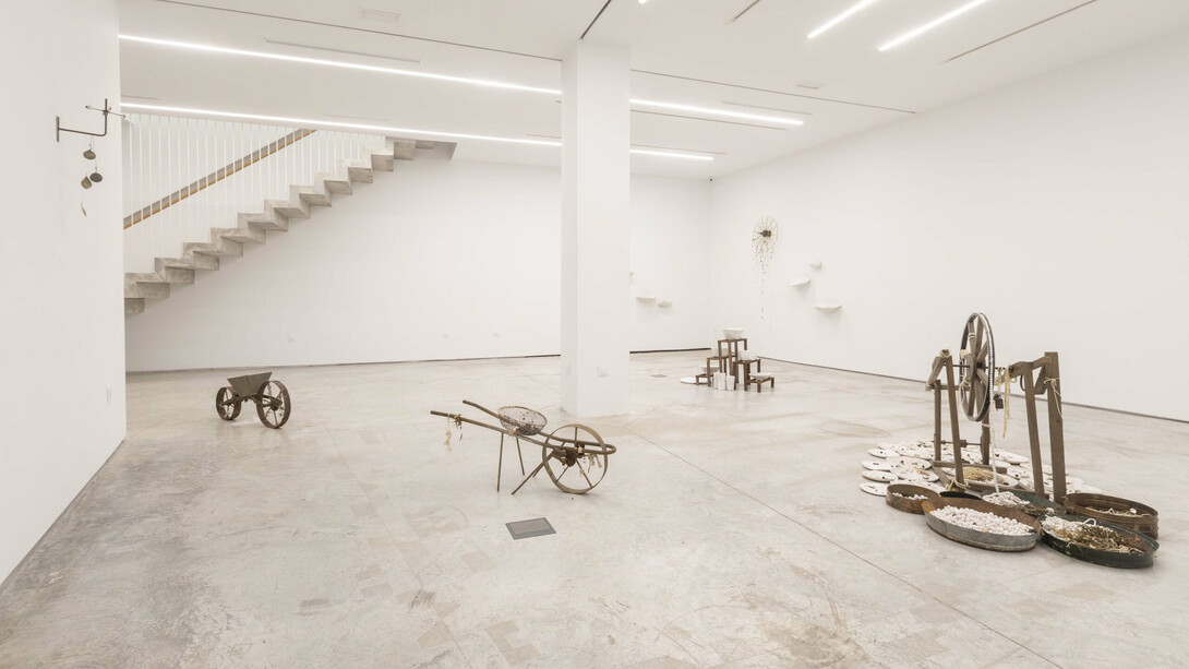 Marina González Guerreiro, La espera, el fluido, la medida, vista de exhibición. Cortesía de Galería Rosa Santos