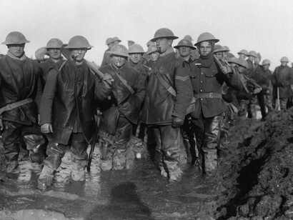 Nel corso della storia, la guerra è stata spesso giustificata come mezzo per ottenere pace e sicurezza