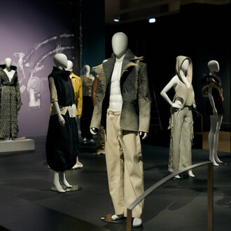 Gallery looks, exhibition view, 2025. Courtesy of Gemäldegalerie 