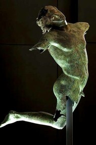 Estatua del Sátiro Danzante en Mazara del Vallo. Fotografía cortesía de la Oficina de Turismo de Mazara del Vallo