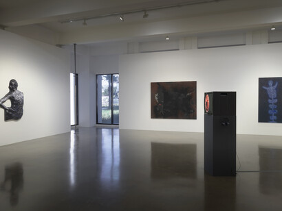 Various artists, Horror, exhibition view. Courtesy of Sprüth Magers. Photo by Robert Wedemeyer