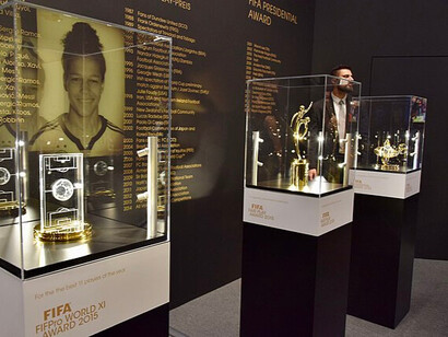 Salle des lauréats du Ballon d'or au musée de FIFA à Zurich en Suisse
