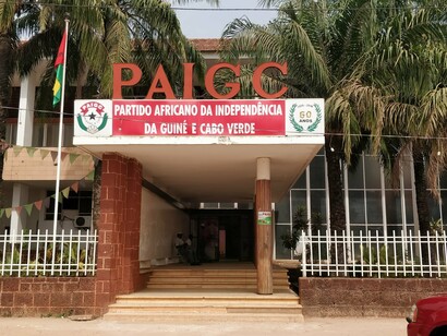 Sede do PAIGC (Partido Africano para a Independência da Guiné e Cabo Verde), em Cabo Verde. Assim começou a caminhada ascendente que conduziu Cabo Verde ao patamar de país de desenvolvimento médio que é hoje, internacionalmente conhecido como um país com boa governação e gozando de boa reputação
