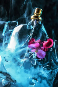 I feel the beauty of broken things