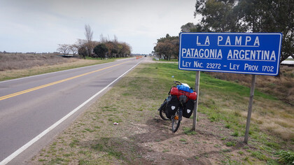 Deambular por las rutas conmueve los sentidos y ayuda subir un peldaño. Veo otra parte de la realidad