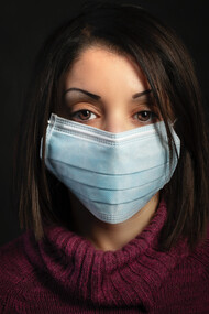 La mascherina è obbligatoria, foto Oleg Magni