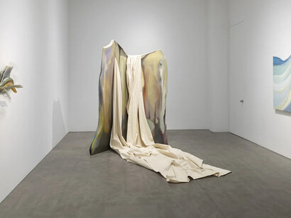 Lilian Thomas Burwell, The journey, exhibition view. Courtesy of Berry Campbell