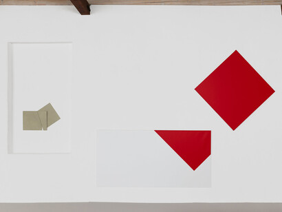 Various artists, Einblicke. Positions in concrete and constructivist art ll, exhibition view. Courtesy of Edition & Galerie Hoffmann 