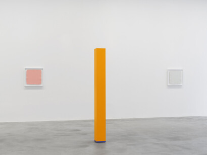 Anne Truitt, Waterleaf, exhibition view. Courtesy of Matthew Marks Gallery