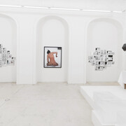 Marina Abramović, Thomas lips, exhibition view. Courtesy of Galerie Krinzinger