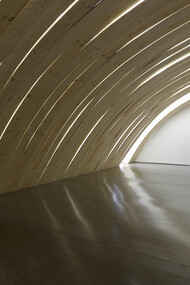 Virginia Overton, Solo Exhibition, White Cube Masons Yard, 16 January - 14 March 2015, © the artist 
Photo: George Darrell, Courtesy White Cube 
