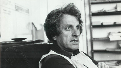 Iannis Xenakis (1922 – 2001) è stato un compositore, ingegnere e architetto greco naturalizzato francese