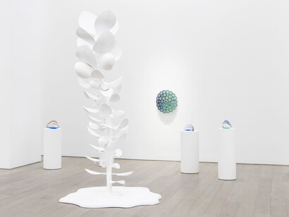 Monira Al Qadiri, Cosmic machine, exhibition view. Courtesy of Perrotin Gallery