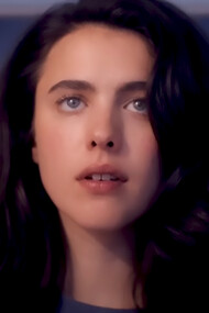 Margaret Qualley as Sue in Substance, the younger, polished alter ego that turns beauty into a haunting split identity