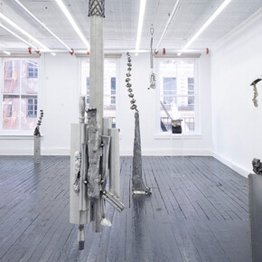 Jeff Williams, Electro slag, exhibition view. Courtesy of Kate Werble Gallery