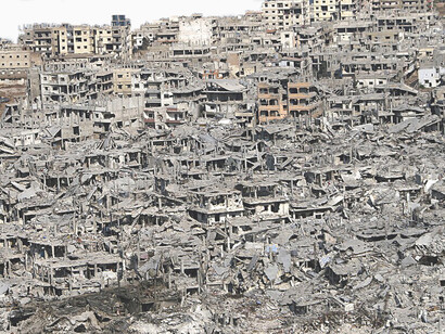 Fighting erupts in the Nahr el-Bared refugee camp near Tripoli between the Lebanese Armed Forces and the militant group Fatah al-Islam, resulting in widespread destruction of the camp 