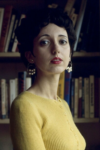 Un ritratto della scrittrice Joyce Carol Oates, 1972 circa, in Canada