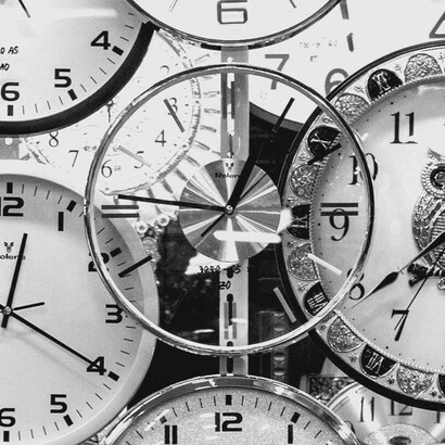 Secondo la teoria di Fomenko della Nuova Cronologia, molte civiltà antiche come l’Egitto, la Grecia e Roma sarebbero in realtà medievali